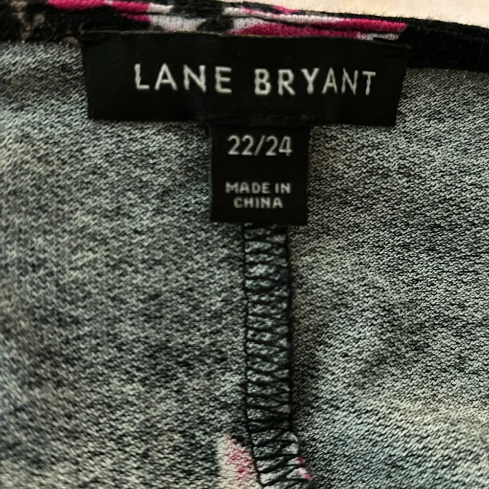 Lane Bryant Flowered Long Tunic - Picture 4 of 6